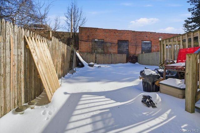 233 S 5th Avenue, Mount Vernon, NY 10550