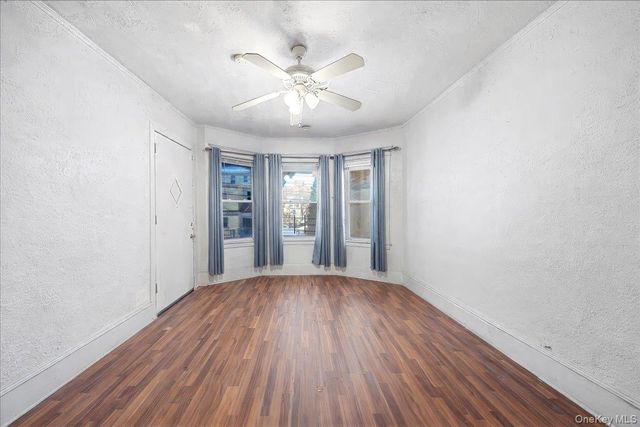 233 S 5th Avenue, Mount Vernon, NY 10550