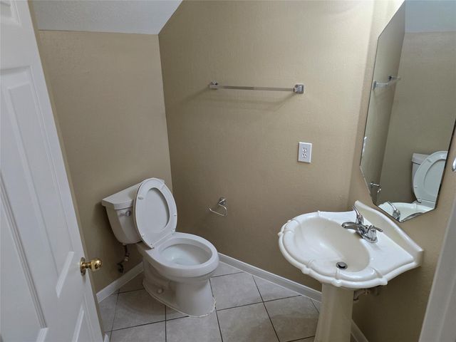 1820 Branch Hill Drive, Pearland, TX 77581