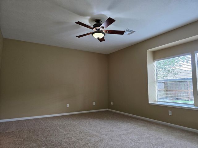 1820 Branch Hill Drive, Pearland, TX 77581