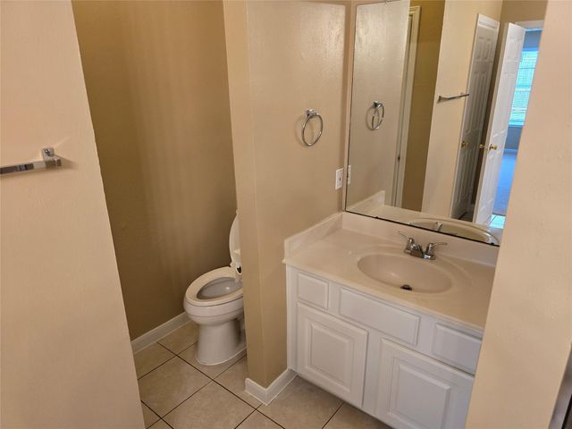 1820 Branch Hill Drive, Pearland, TX 77581