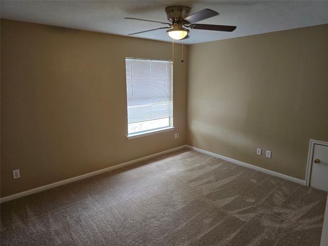 1820 Branch Hill Drive, Pearland, TX 77581