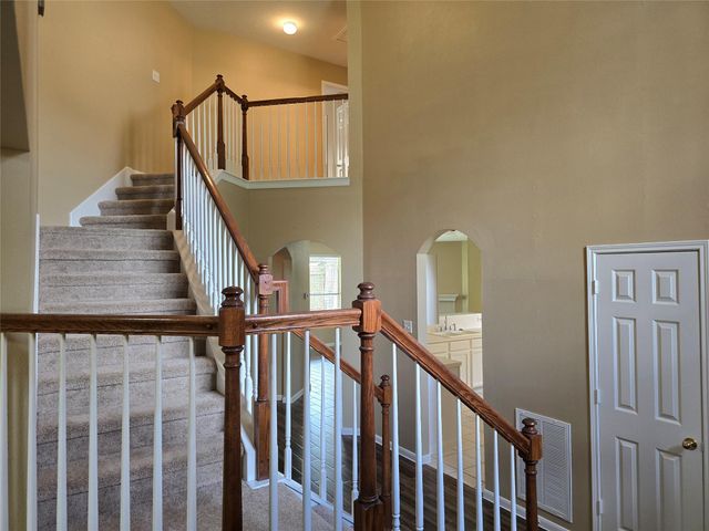 1820 Branch Hill Drive, Pearland, TX 77581