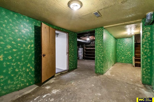 605 N 7 Street, Arlington, NE 68002