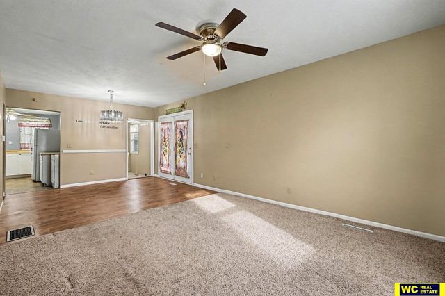 605 N 7 Street, Arlington, NE 68002