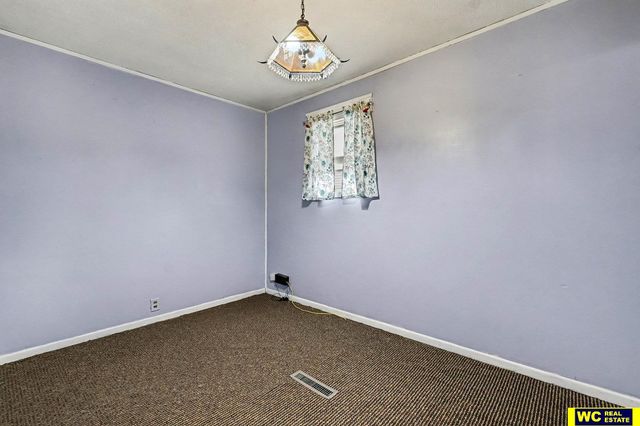 605 N 7 Street, Arlington, NE 68002