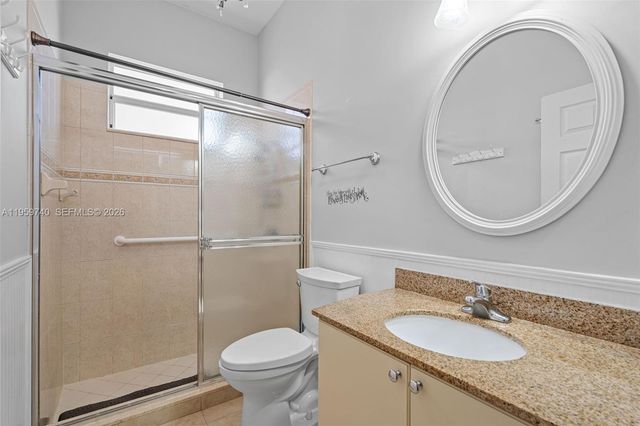 2570 SE 4th Pl, Homestead, FL 33033