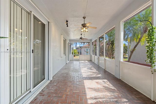 2570 SE 4th Pl, Homestead, FL 33033