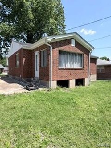 120 Madonna Drive, St Louis, MO 63121