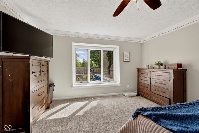 716 Royal Troon Court, Avon, IN 46123