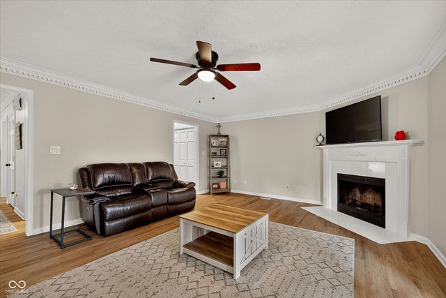 716 Royal Troon Court, Avon, IN 46123
