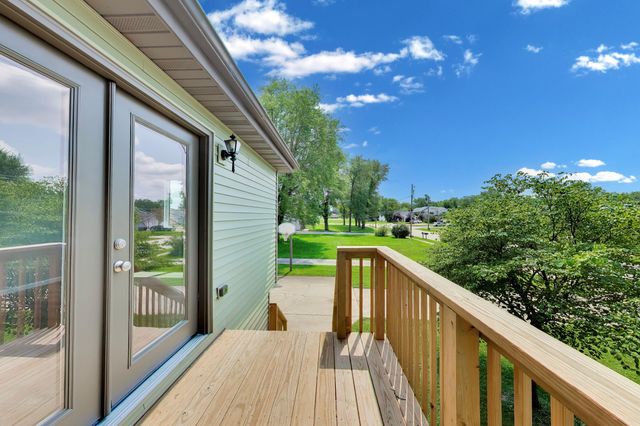 9831 Erie Street, Highland, IN 46322