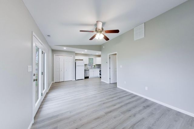 9831 Erie Street, Highland, IN 46322