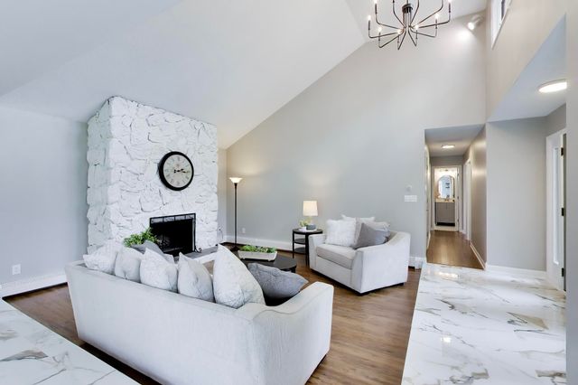 9831 Erie Street, Highland, IN 46322