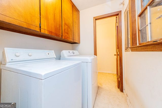 6368 Old Forsyth Road, Macon, GA 31210