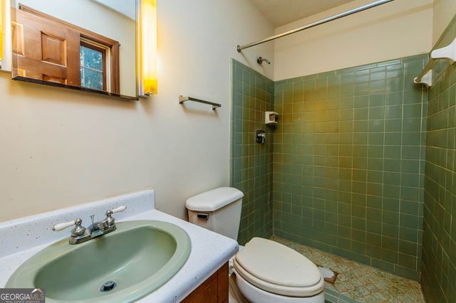 6368 Old Forsyth Road, Macon, GA 31210