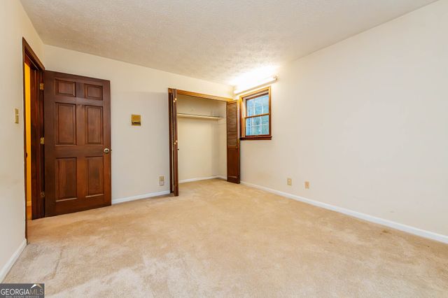 6368 Old Forsyth Road, Macon, GA 31210