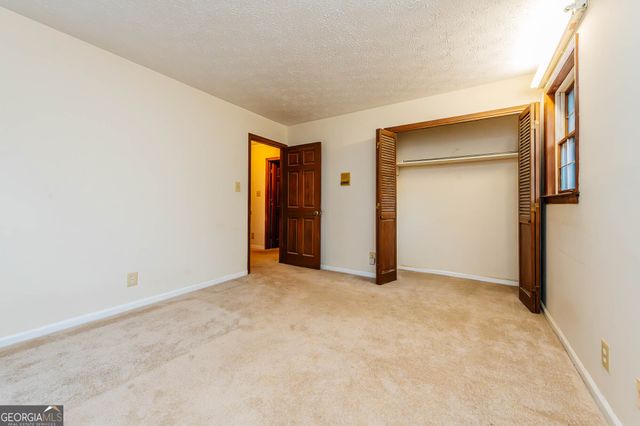 6368 Old Forsyth Road, Macon, GA 31210