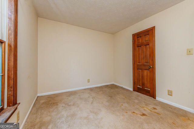 6368 Old Forsyth Road, Macon, GA 31210