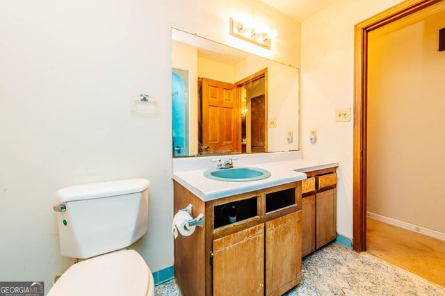 6368 Old Forsyth Road, Macon, GA 31210