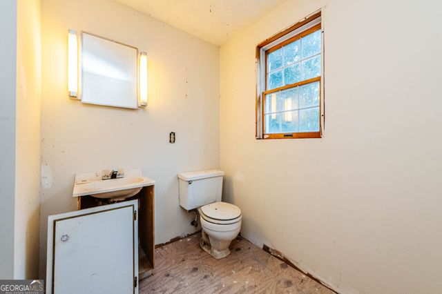 6368 Old Forsyth Road, Macon, GA 31210