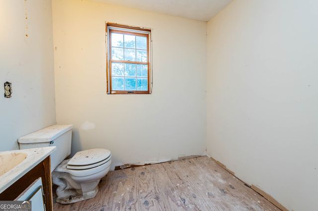 6368 Old Forsyth Road, Macon, GA 31210