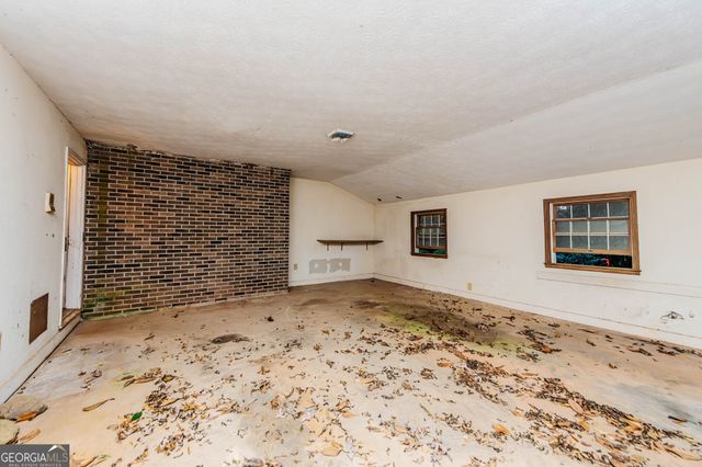 6368 Old Forsyth Road, Macon, GA 31210