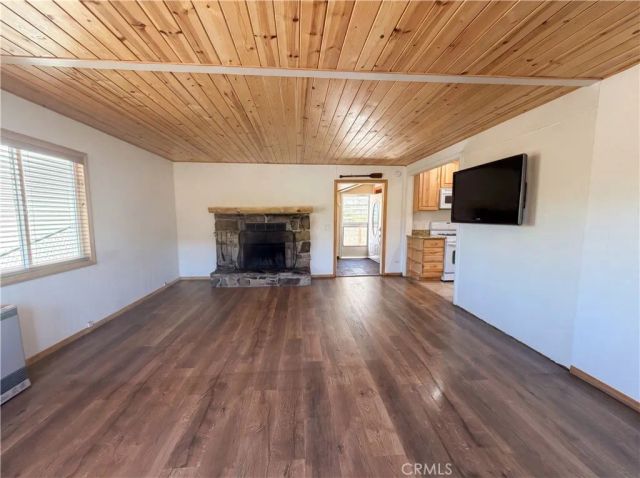 718 Blue Jay, Big Bear Lake, CA 92315