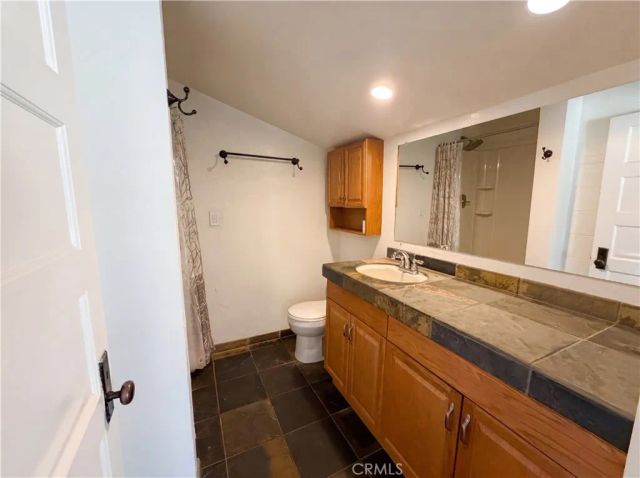 718 Blue Jay, Big Bear Lake, CA 92315