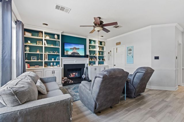 3203 Creek Manor Drive, Houston, TX 77339