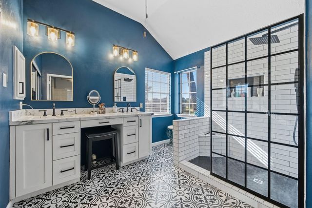 3203 Creek Manor Drive, Houston, TX 77339