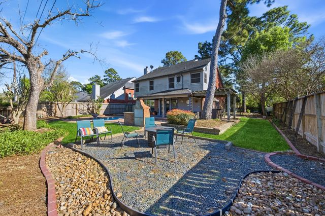 3203 Creek Manor Drive, Houston, TX 77339