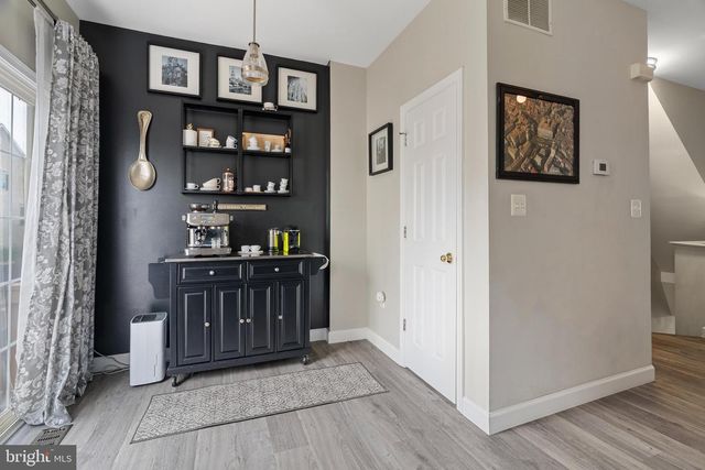 5804 SUMMERS GROVE RD, Alexandria, VA 22304