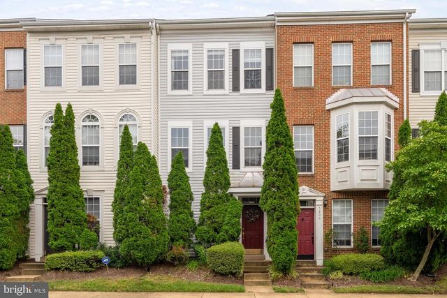 5804 SUMMERS GROVE RD, Alexandria, VA 22304