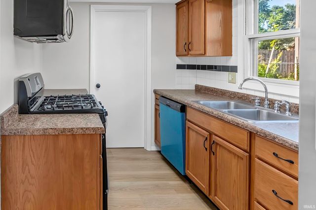 3627 Iowa Court, Fort Wayne, IN 46815