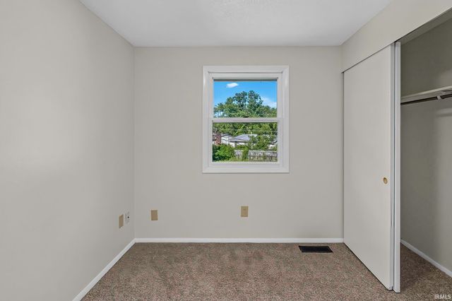 3627 Iowa Court, Fort Wayne, IN 46815