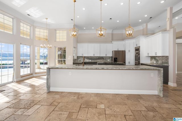 508 LINDY CIRCLE, Pell City, AL 35128