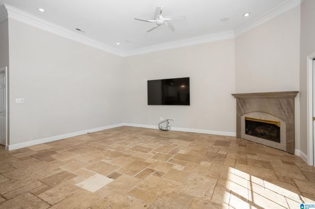 508 LINDY CIRCLE, Pell City, AL 35128