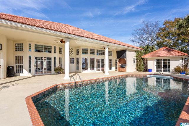 508 LINDY CIRCLE, Pell City, AL 35128