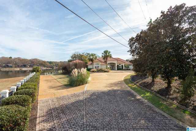 508 LINDY CIRCLE, Pell City, AL 35128