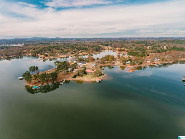 508 LINDY CIRCLE, Pell City, AL 35128