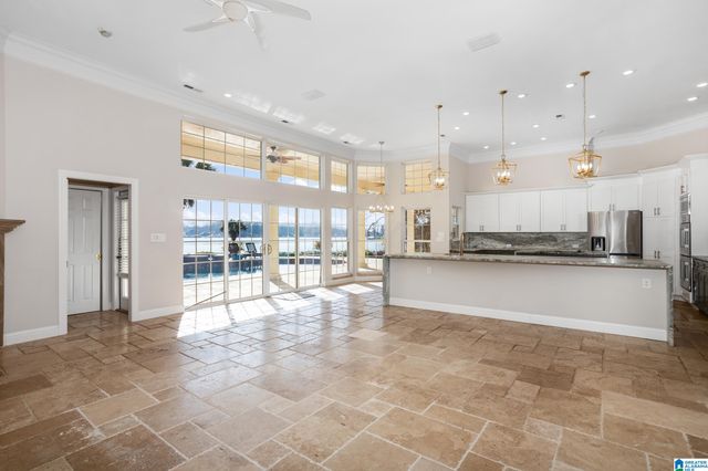 508 LINDY CIRCLE, Pell City, AL 35128