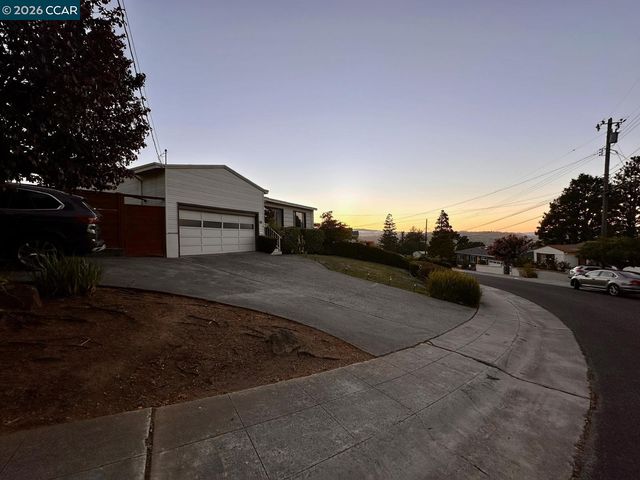 325 Landfair Ave, San Mateo, CA 94403