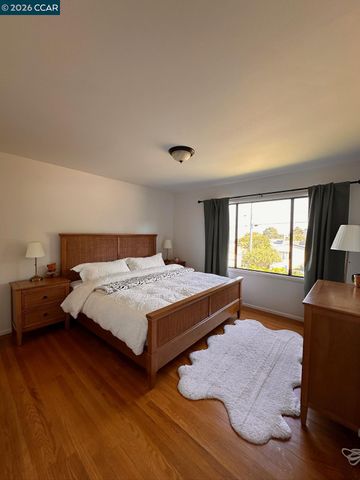 325 Landfair Ave, San Mateo, CA 94403