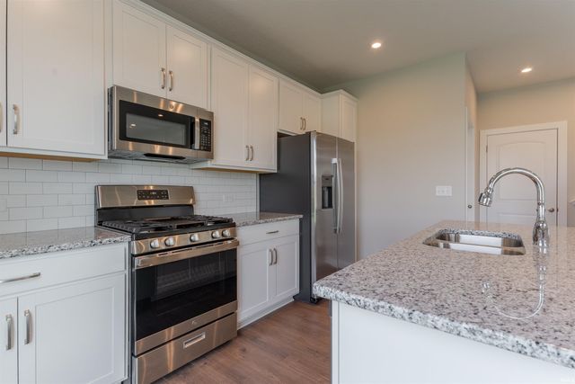 4788 Chelmsford Drive, Newburgh, IN 47630