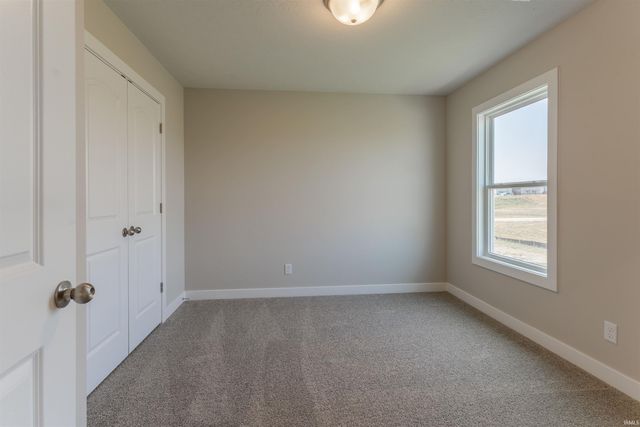 4788 Chelmsford Drive, Newburgh, IN 47630