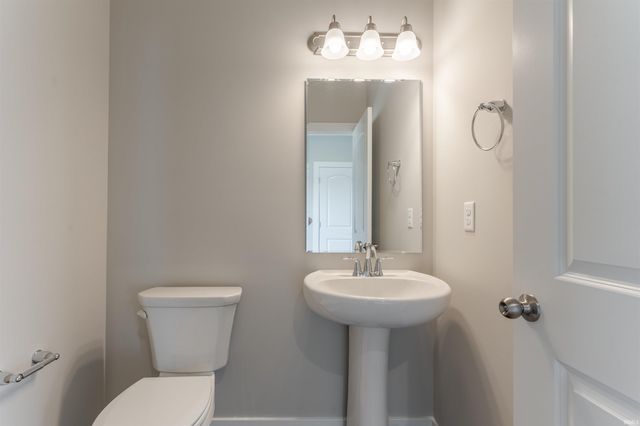 4788 Chelmsford Drive, Newburgh, IN 47630