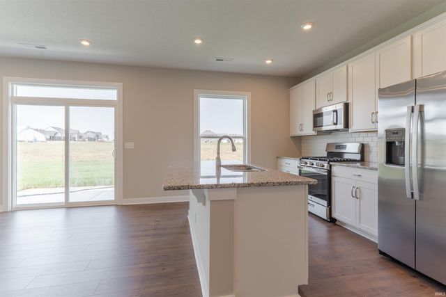 4788 Chelmsford Drive, Newburgh, IN 47630