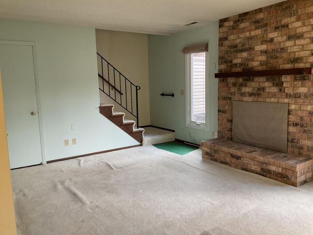 4711 Lund Point, Eagan, MN 55122