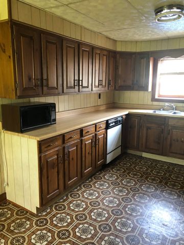 9 Troy Street, Richford, VT 05476